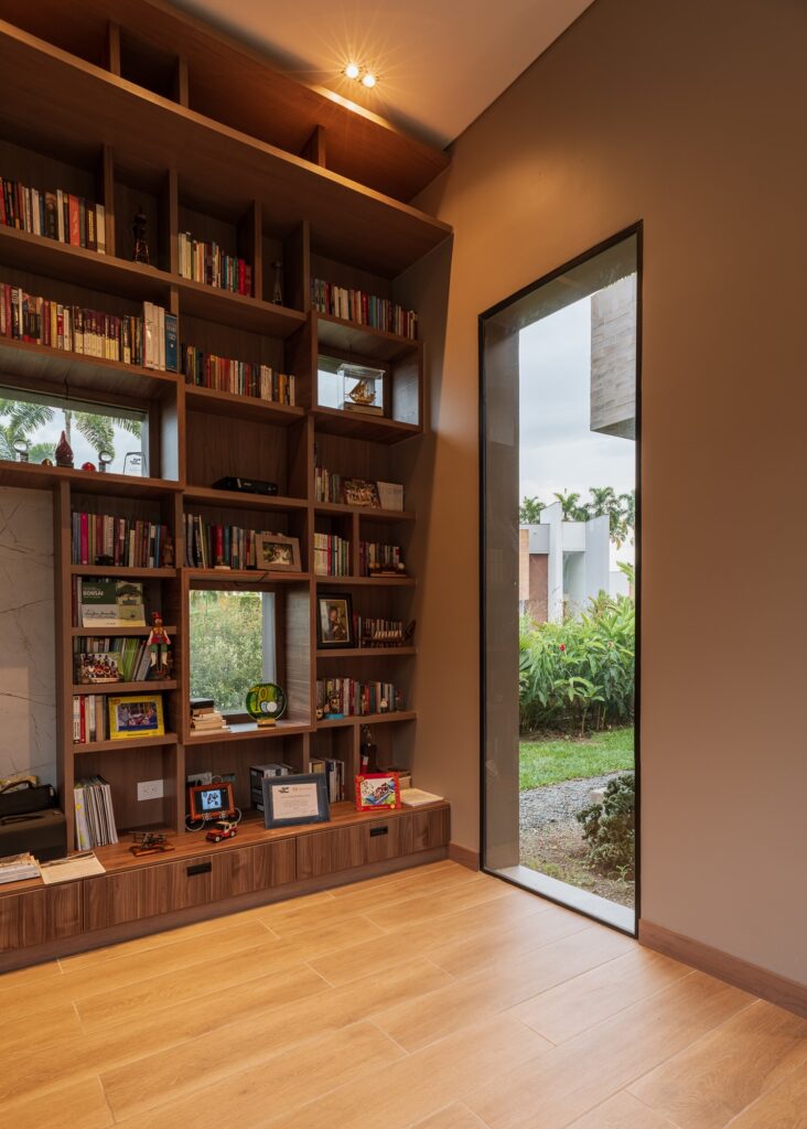 Detalle de biblioteca en proyecto Posada Eslava de CSARMIENTO