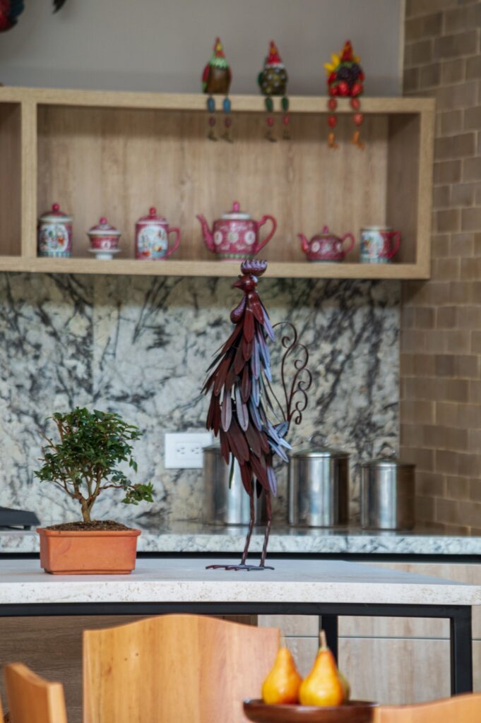 Cocina con vista exterior en proyecto Posada Eslava de CSARMIENTO
